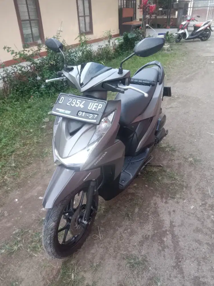 Beat dulux 2021 kumplit+faktur pajak isi mesin mulus siap pake