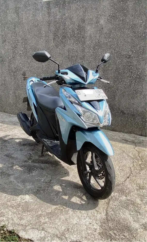 Honda Vario 125 (kzr)   2013 CBS ISS (Type Tertinggi)