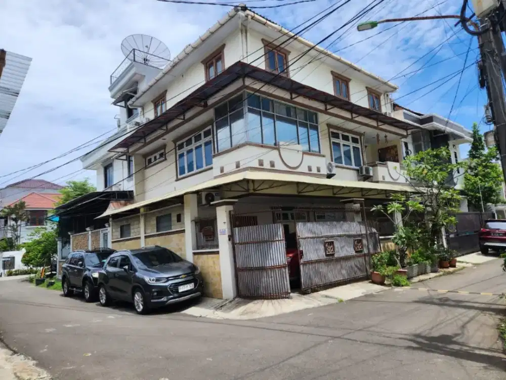 RUMAH SUNTER 3 LANTAI MURAH BWH NJOP AGUNG UTARA 4 MURAH TERAWAT