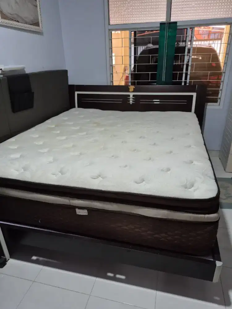 Kasur merk dreamline masih garansi 10 thn