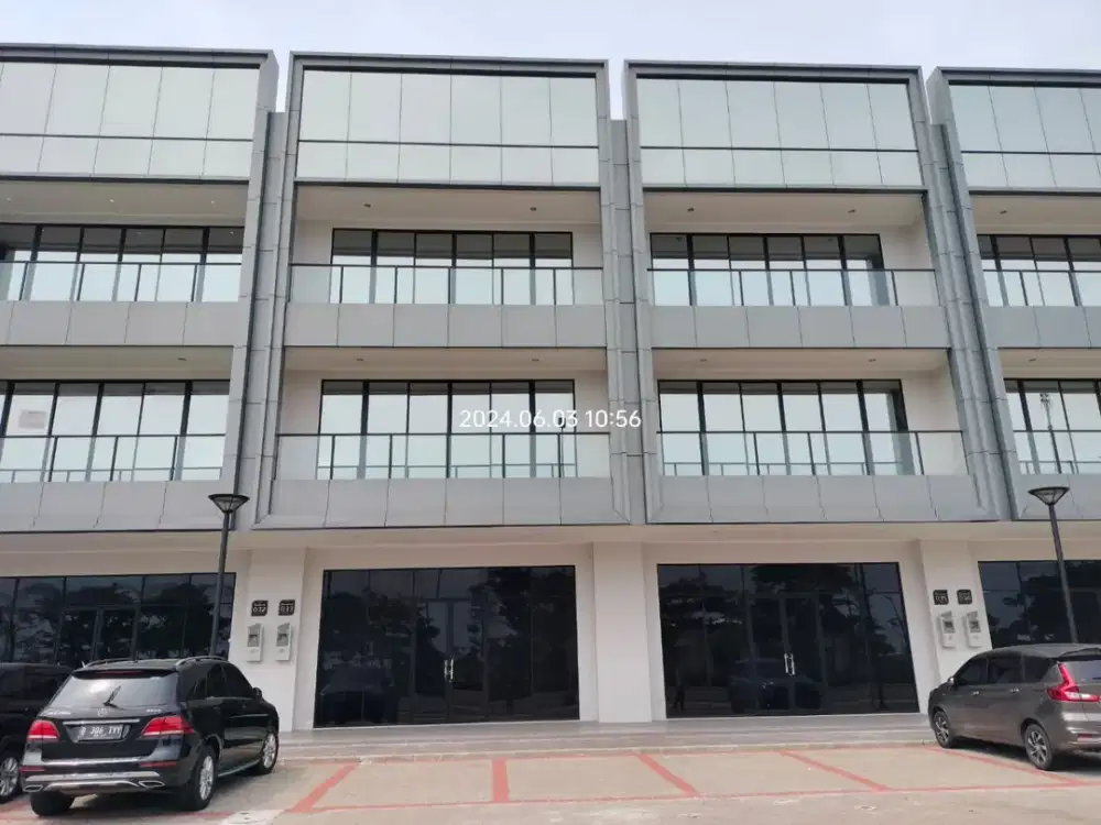 Soho Ebony Pik2, Uk 8X18 (3 Lantai) Boulevard Termurah