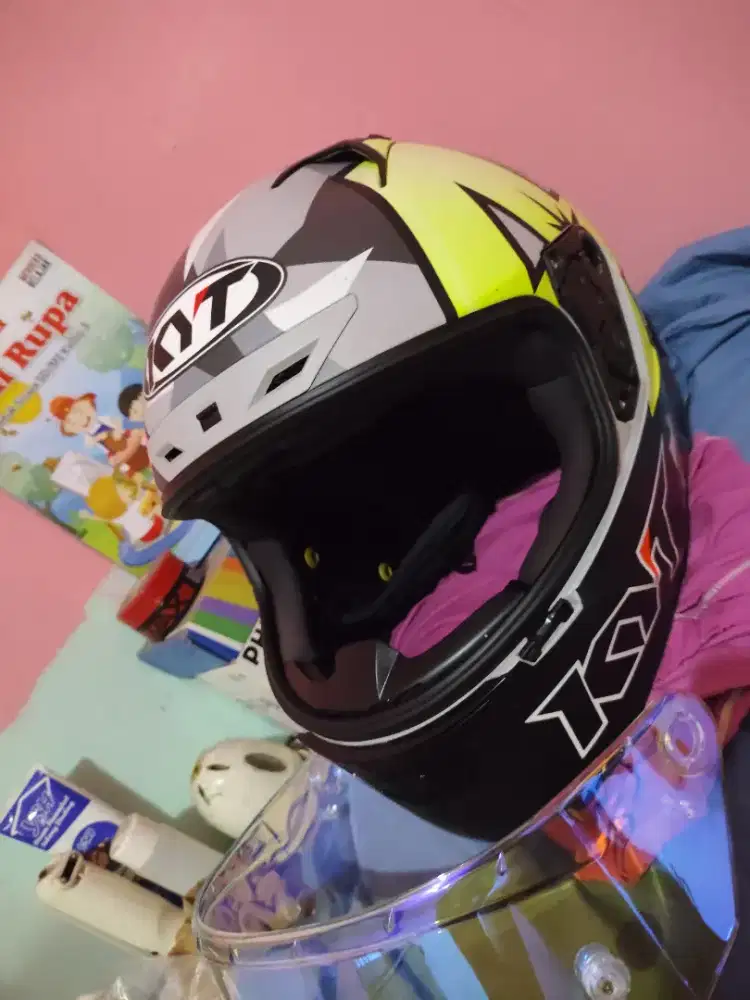 Helm Kyt nx race espargaro