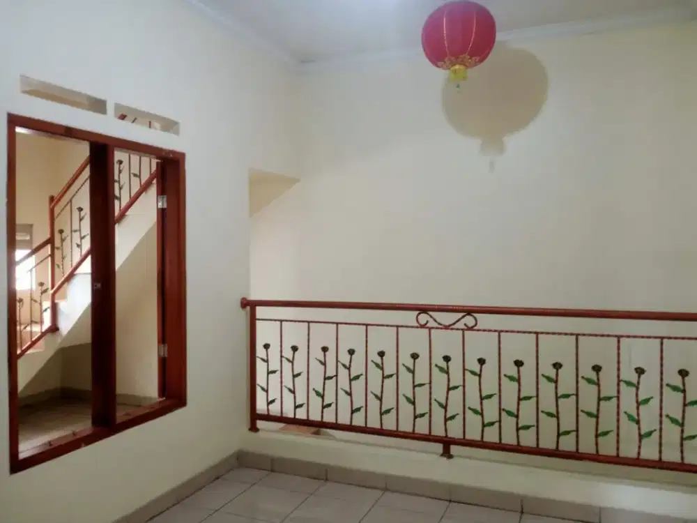 Rumah siap huni di komplek Buana Soeta Gede Bage Bandung Timur