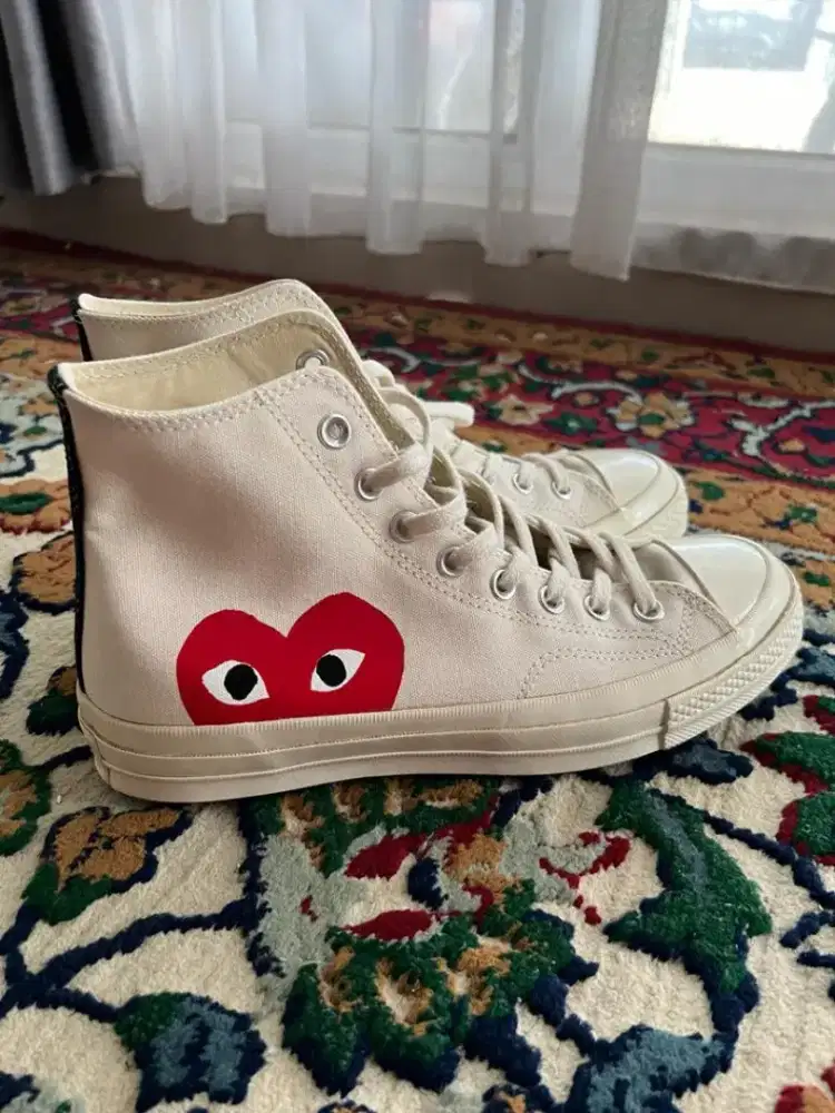Converse x PLAY Comme des Garçons Chuck 70
nike adidas vans