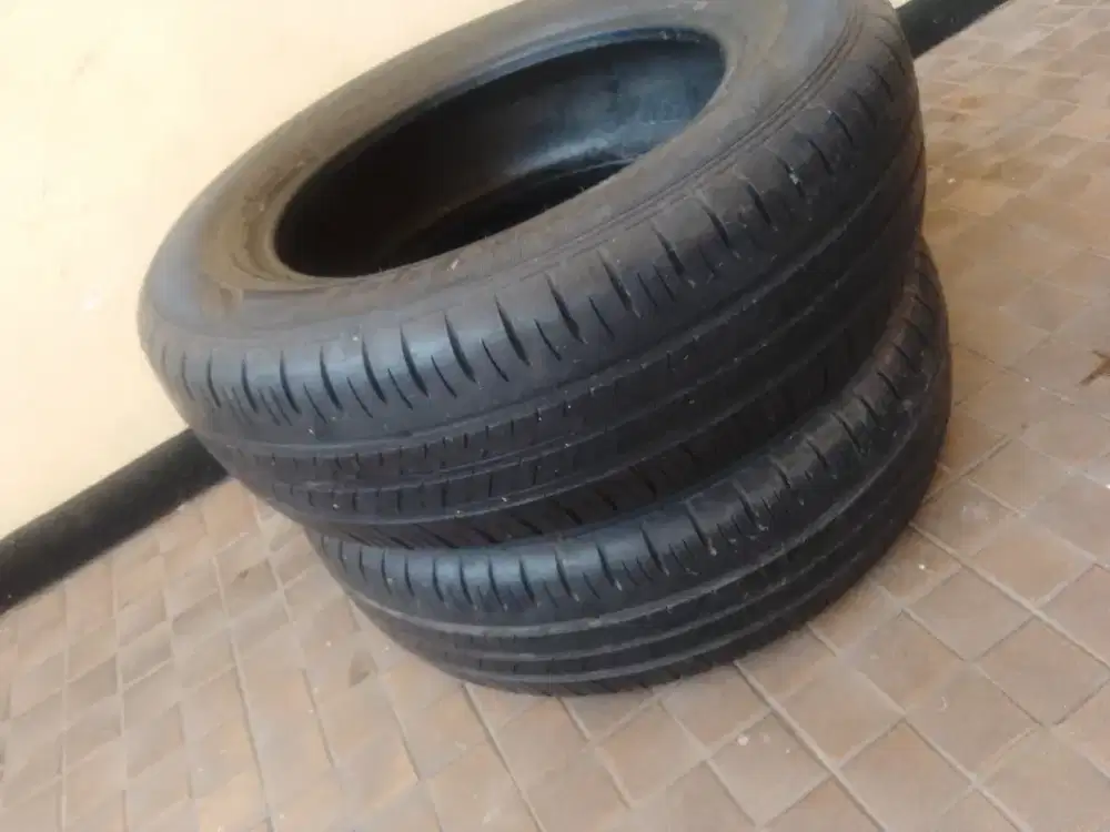 Jual cepat 2pcs ban Dunlop Enasave 205/65 R16