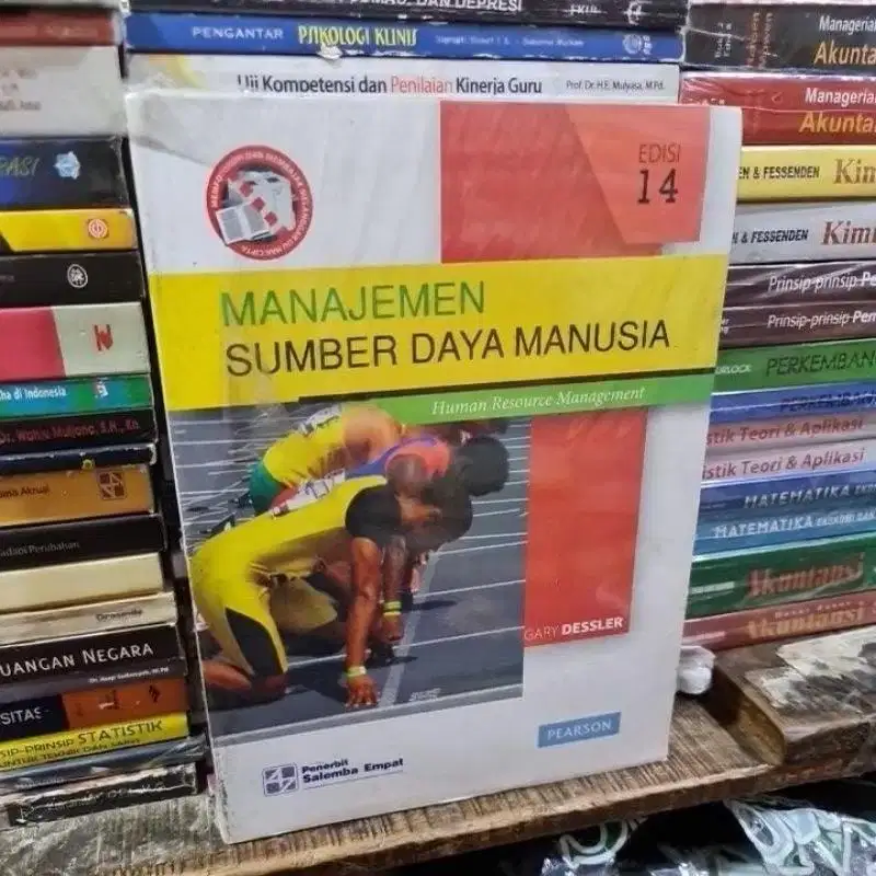 Buku manajemen sumber daya manusia garry dessler edisi 14