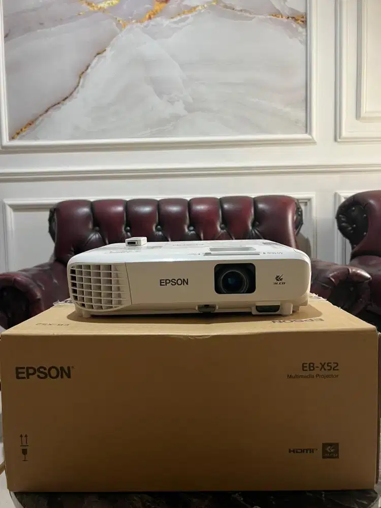 Multimedia Projector Epson EB-X52