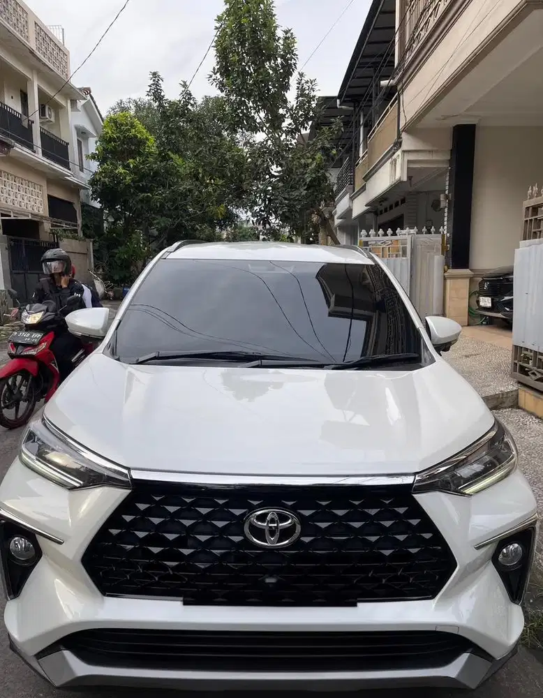 Toyota Veloz Q AT 2022