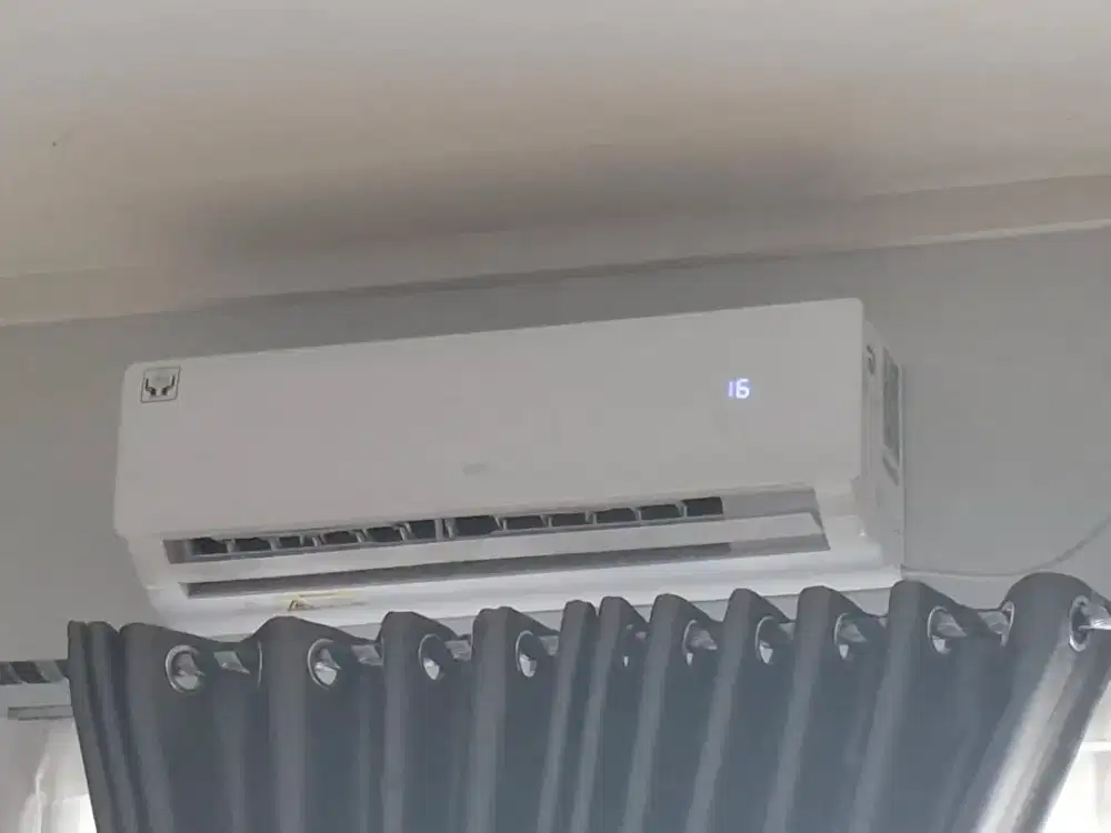 Dijual Ac TCL 1/2 PK dijamin dingin