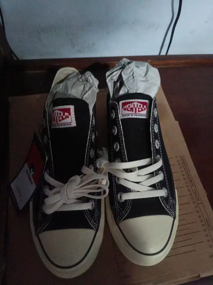 Sepatu Ventela Ori masih baru size 40