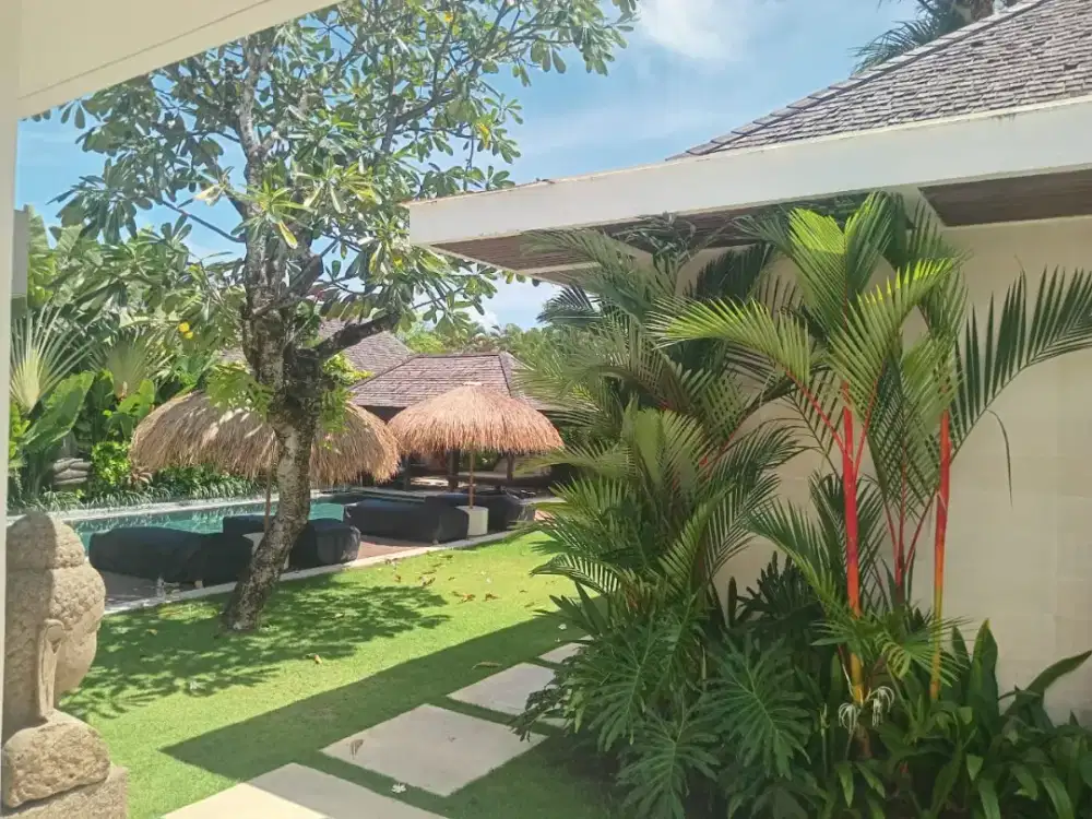 Jasa renovasi bangunan jasa pembangunan villa, rumah tinggal dari nol