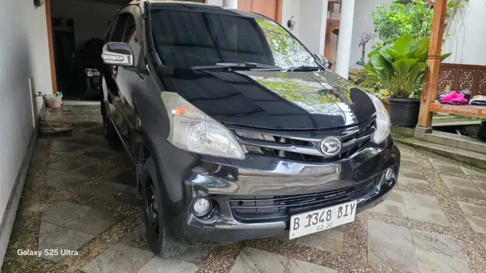 Xenia 1.3 X 2015 manual pjk pjg 3/27 km 110rb surat lengkap orisinil