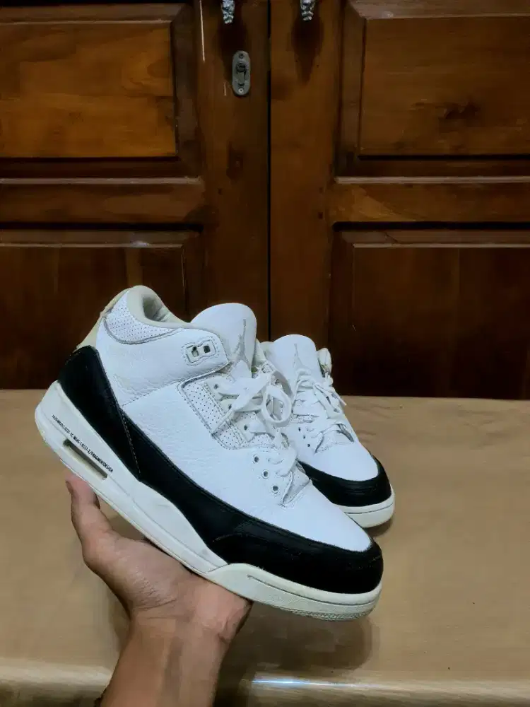 Jordan retro 3 collab Fragment