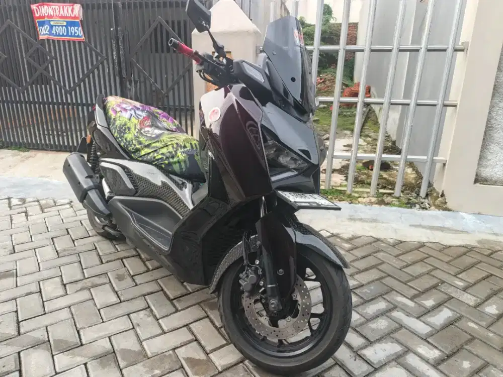 Xmax 2025 low km 3000