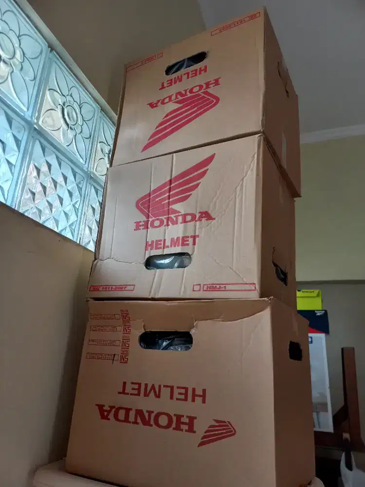 Dijual borongan Helm Motor.