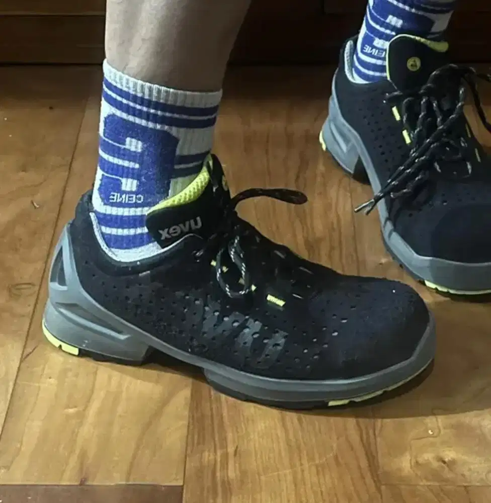 Sepatu Safety Uvex Original (Second), kualitas sama Puma/Asics/Cat