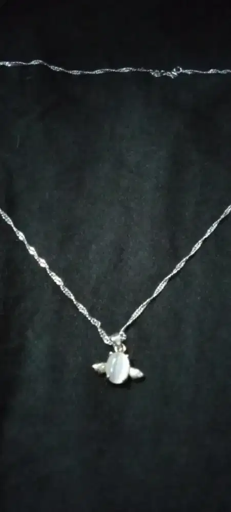 Kalung imitasi warna silver