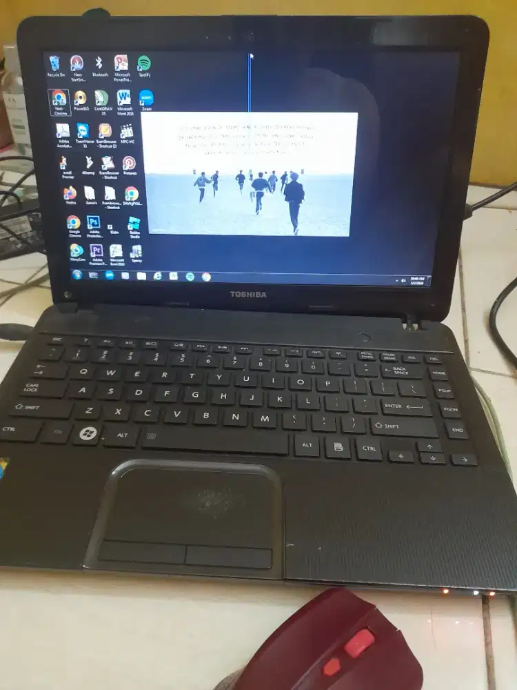 Jual cepar ajj leptoop tosiba..