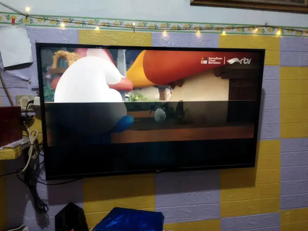 Smart TV LED 43inc merk LG minus