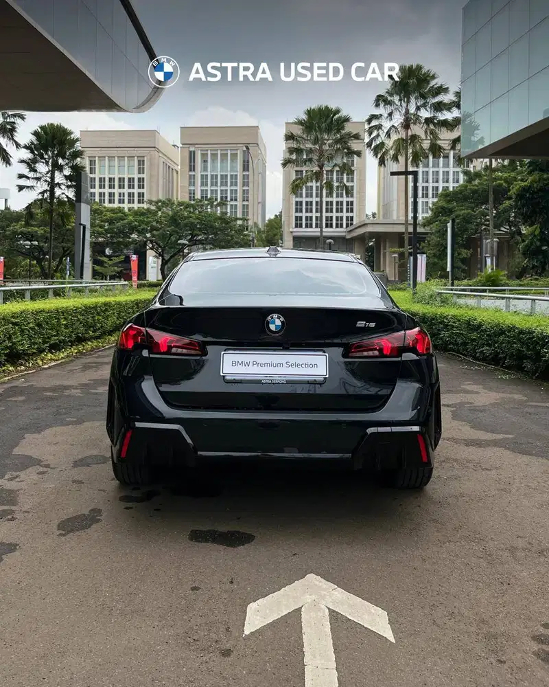 BMW 218I 2025 LIKE NEW CONDITION KM DELIVERY!!