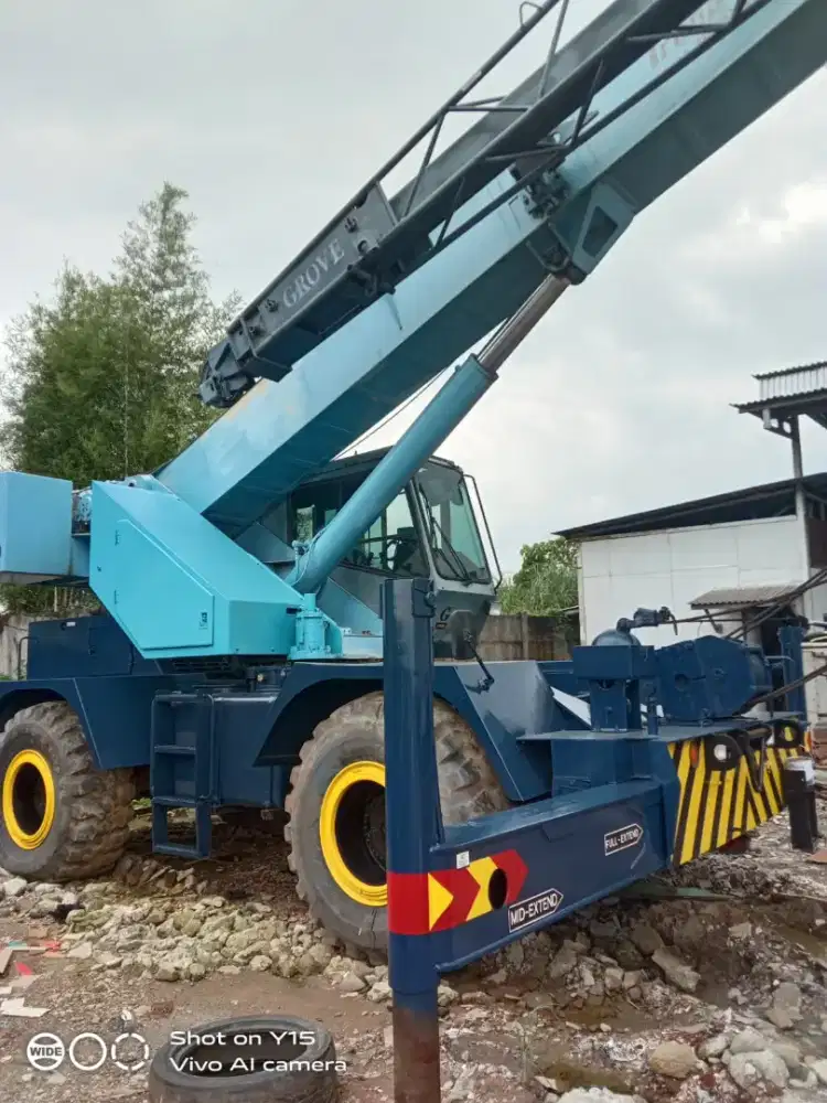 Raughterain crane grove 35 ton tahun 2012