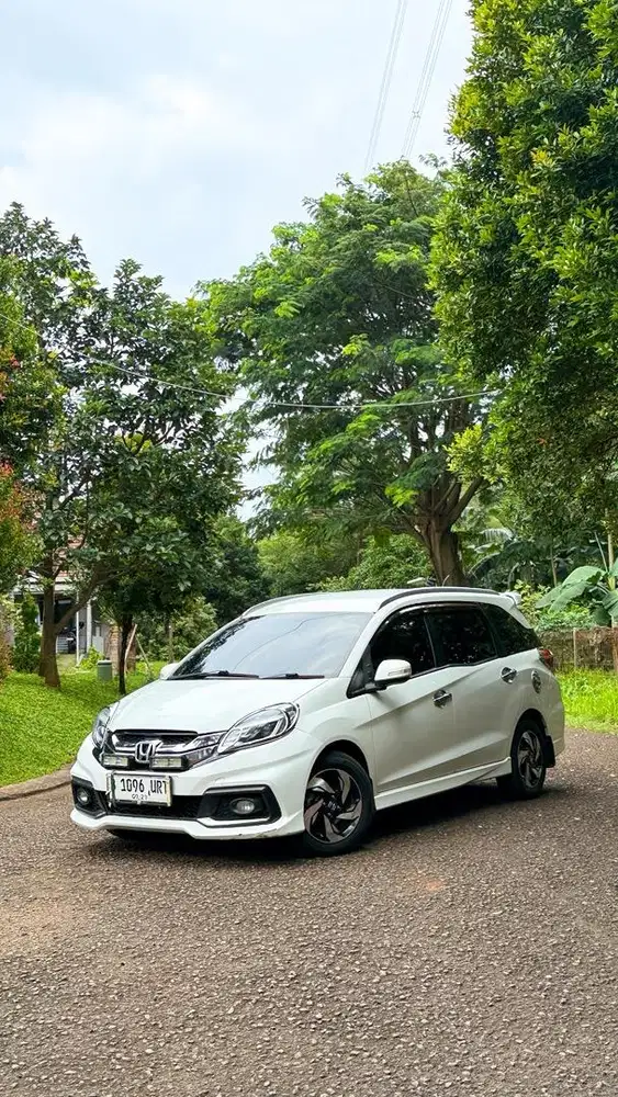 Honda Mobilio RS CVT 2014 MURAH