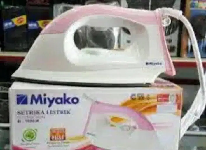 DIJUAL SETRIKA MIYAKO MASIH MULUS