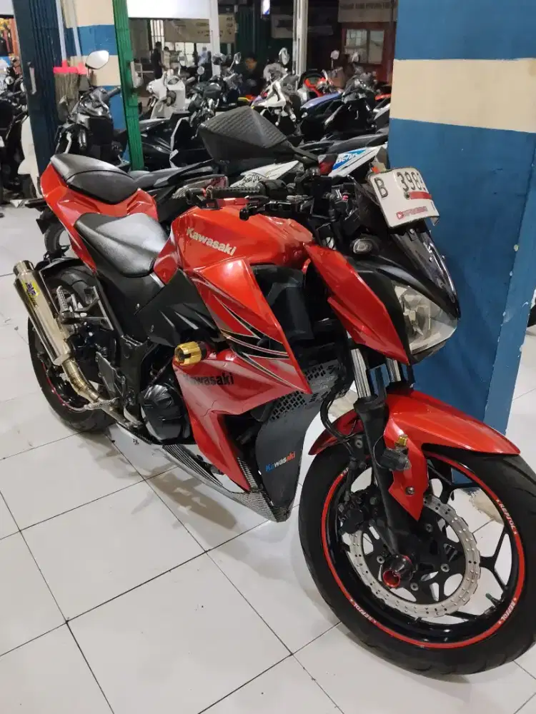 For sale Kawasaki ninja z250 siap pakai thn 2013