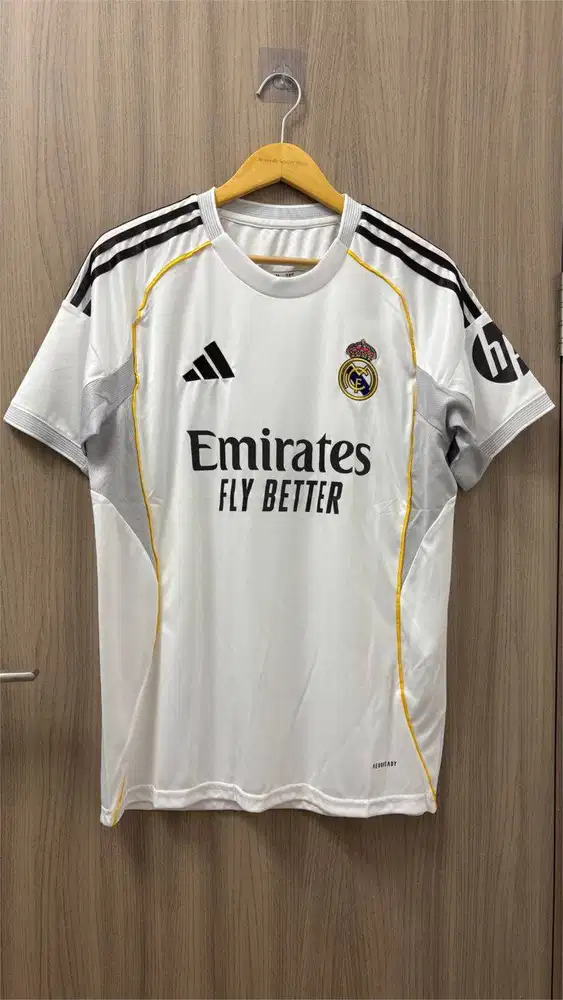 GRATIS! JERSEY REAL MADRID
