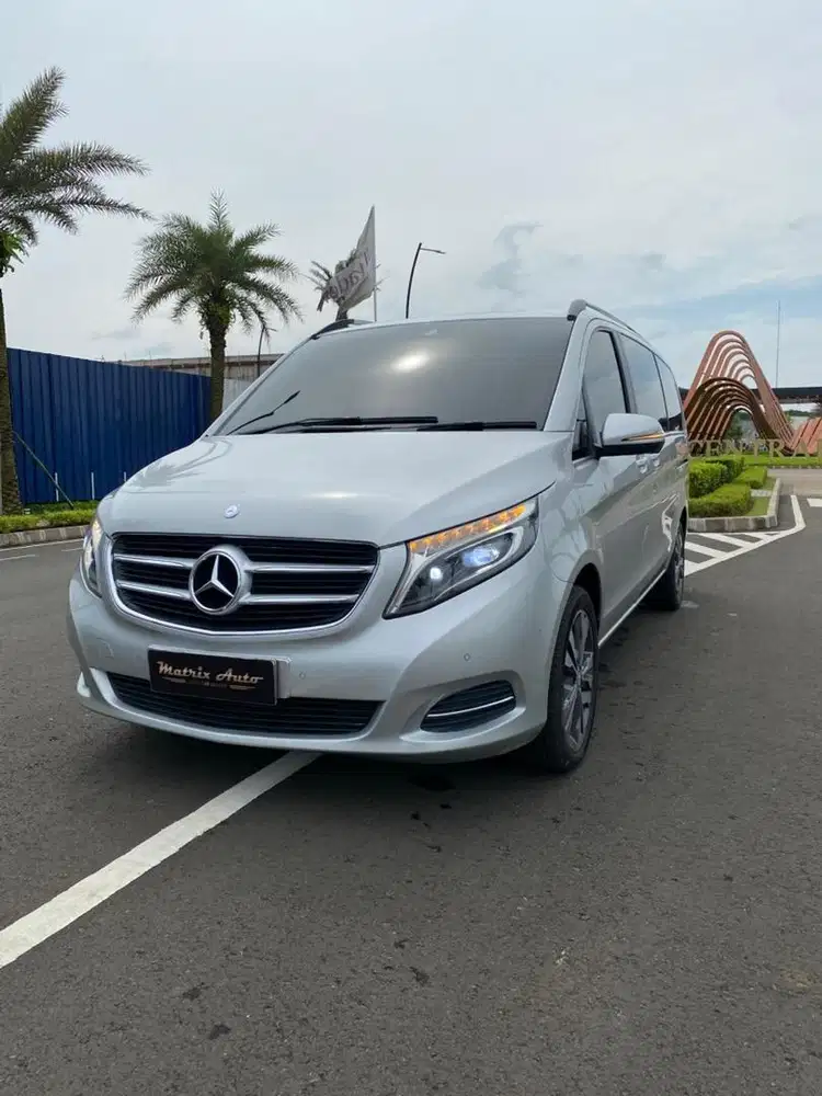Mercedes Benz Viano V220 Diesel 2016 MURAH