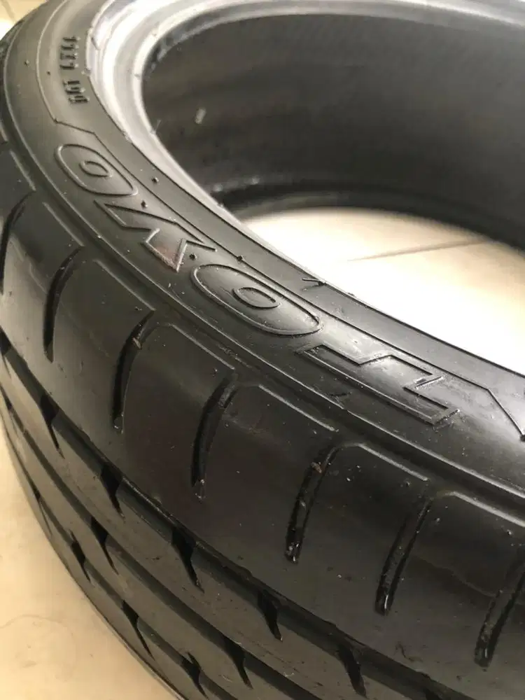 Ban Toyo Proxes R18