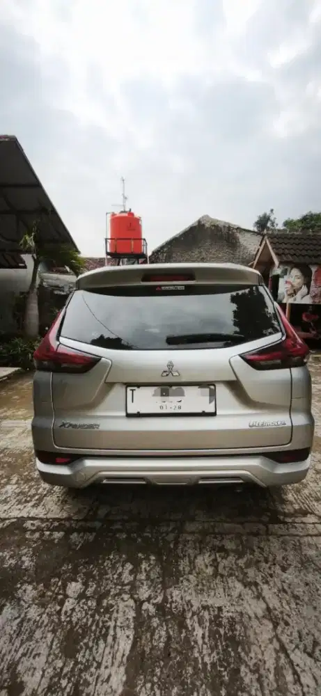 Mitsubishi Xpander Ultimate AT (2017)