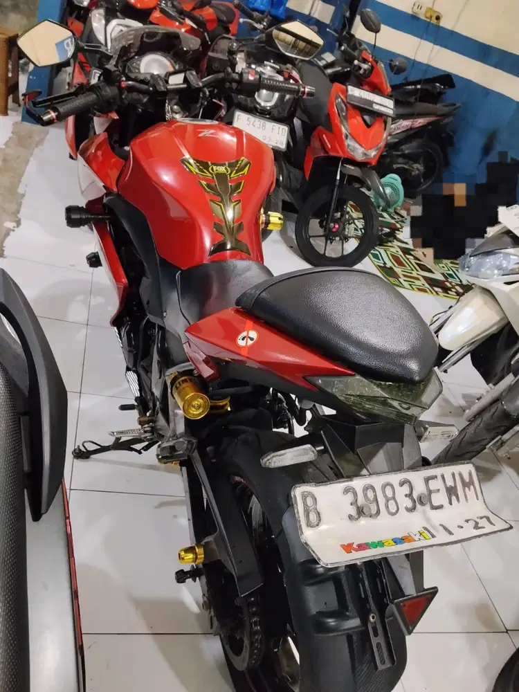 FOR SALE KAWASAKI NINJA Z250 SIAP PAKAI SUPER MULUS