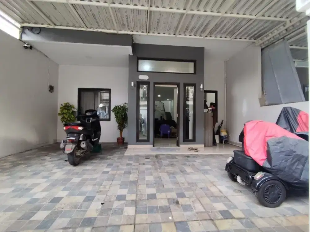 Dijual Rumah Full Furnished dan Full Renov di Harapan Indah Bekasi