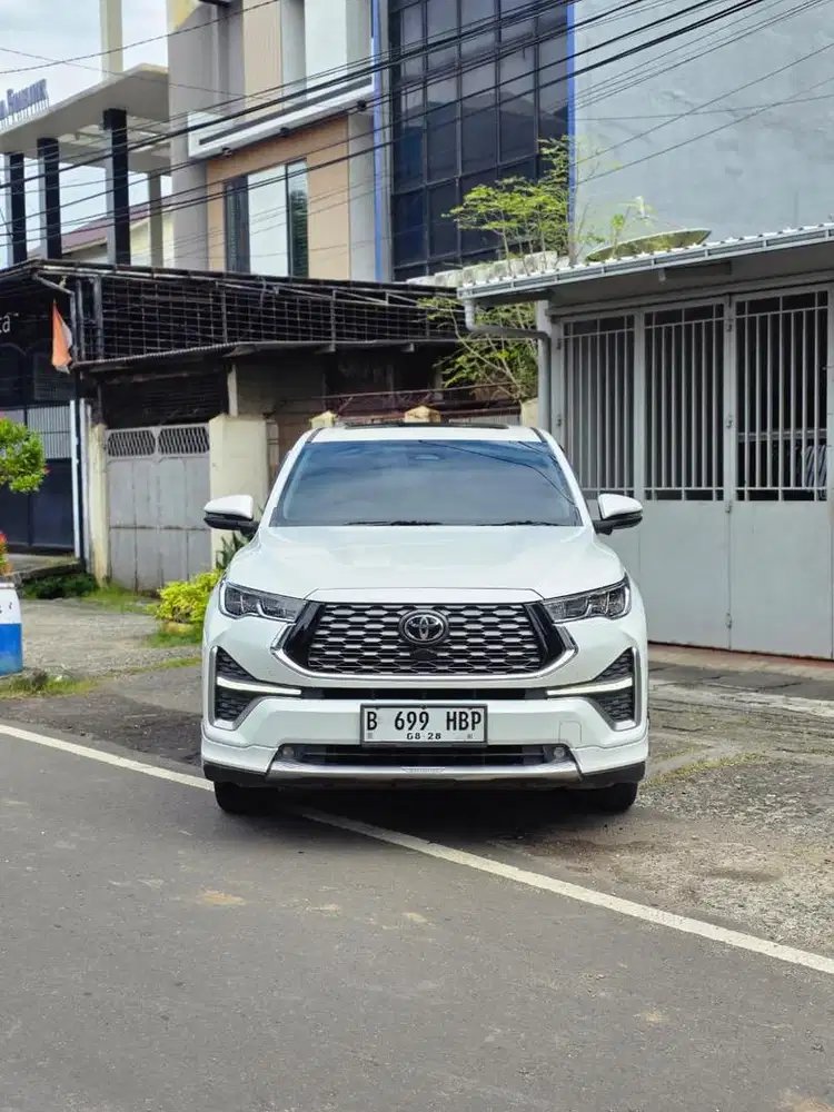 Toyota kijang innova zenix Q modelista 2023 hybrid harga cash