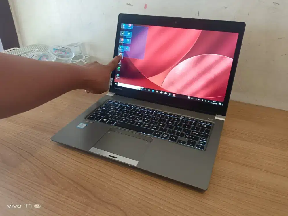 Laptop X Display Toshiba Portege Z30T-C Touch Screen Ultra Slim