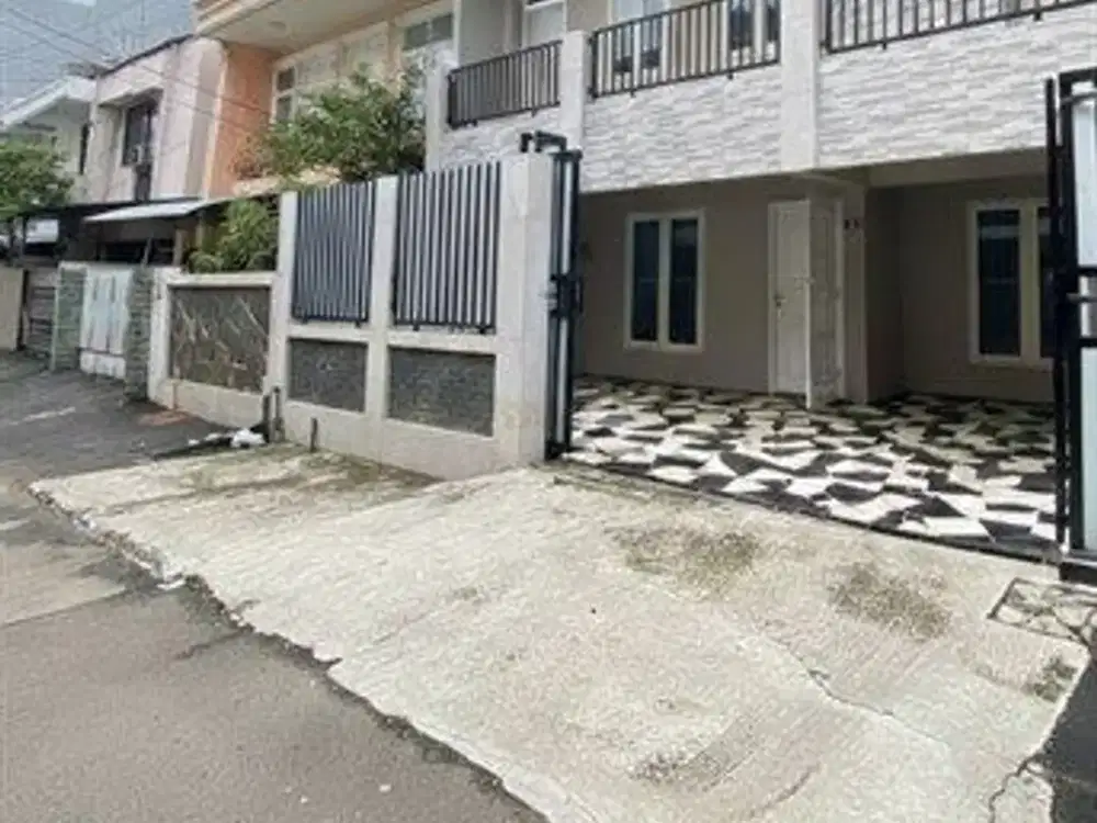 Shm! Startegis Nego sampai deal Dijual Rumah bagus terawat siap huni di Sawah besar mangga 2 jakarta pusat