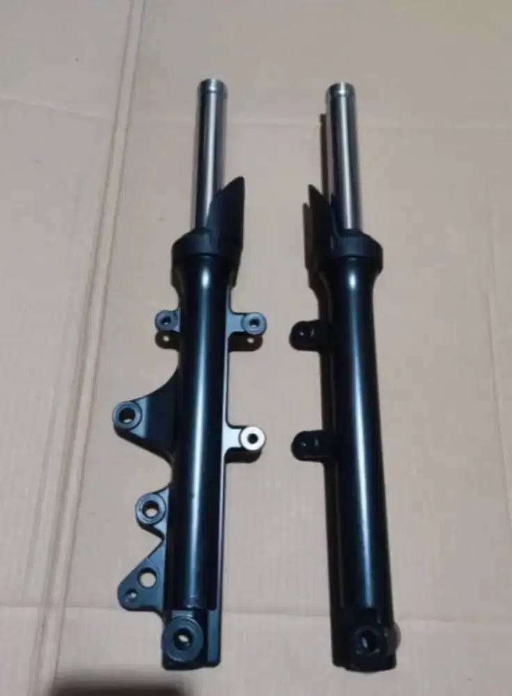 shock depan aerox ori copootan mulus