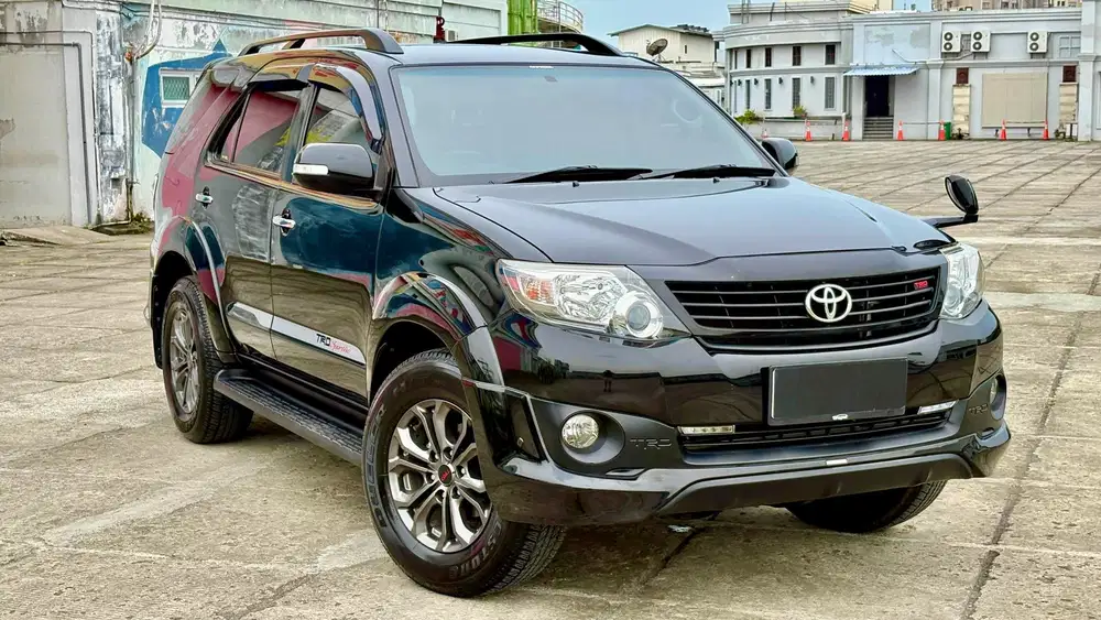 [KM 37 RIBUAN]TOYOTA FORTUNER TRD 2.7 BENSIN HITAM AT 2014