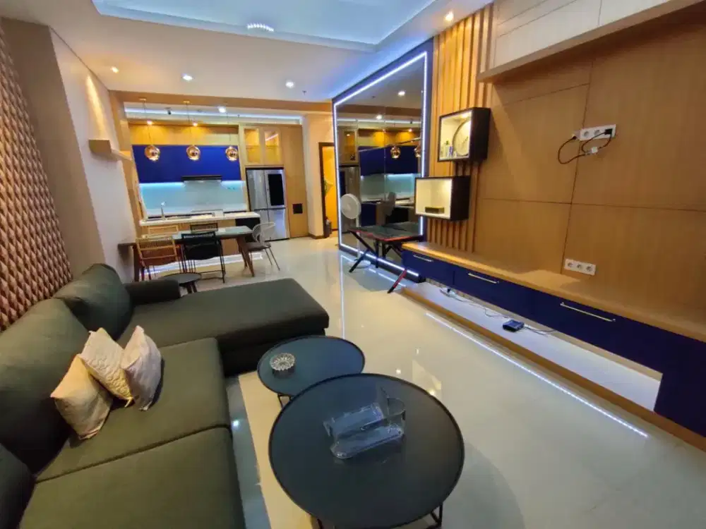 Disewakan Apartemen St. Moritz Royal Tower 3BR Furnished