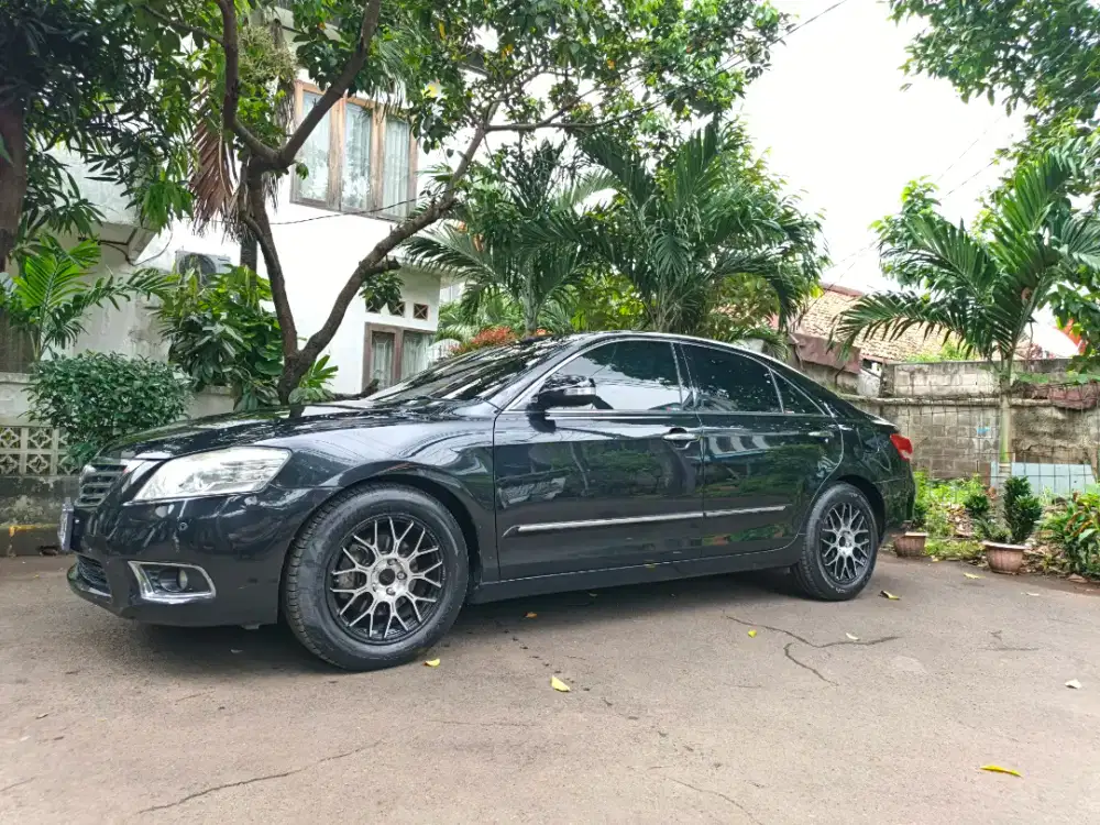 Toyota camry Q Thn 2011 Wr Hitam
