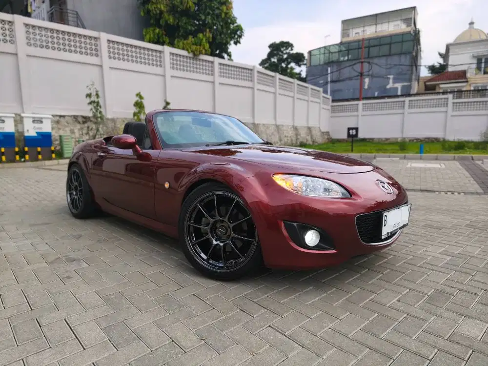 MAZDA MIATA MX 5 LIKE NEW , COLECTOR ITEM BUKAN Z4 ATAU BOXSTER