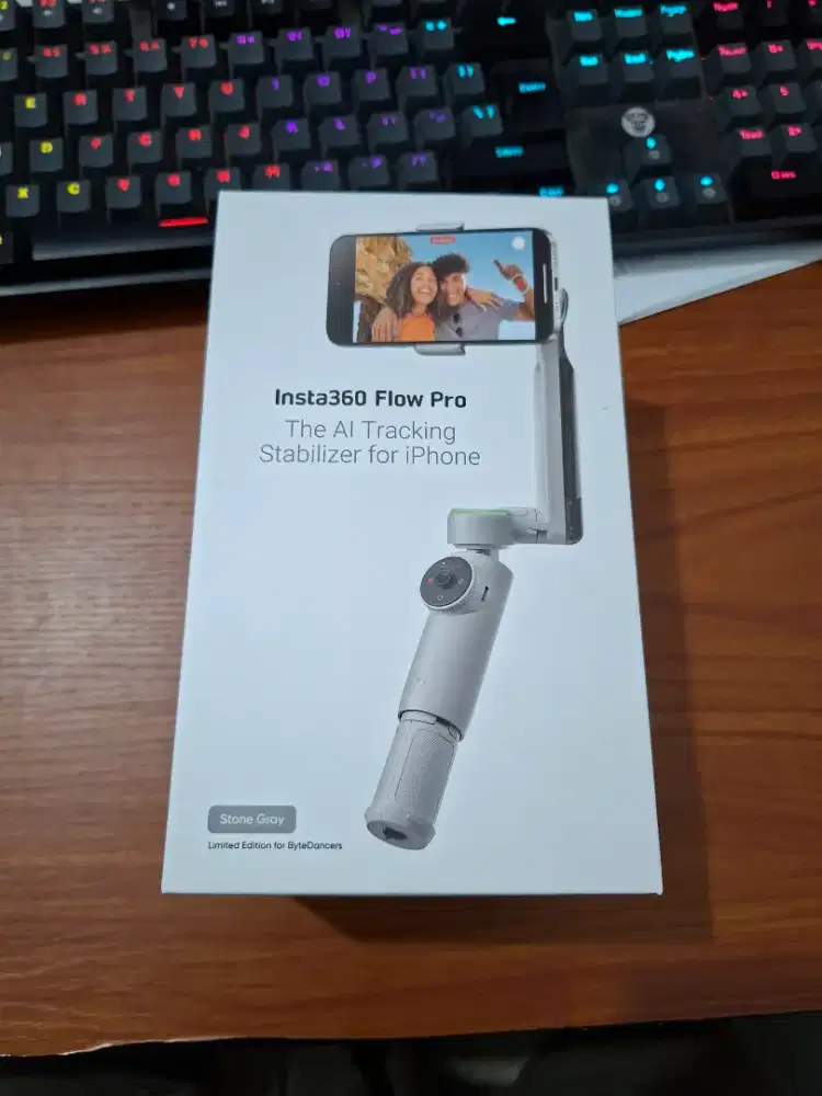 Gimbal Stabilizer Insta360 Flow Pro Limited Edition for ByteDancers
