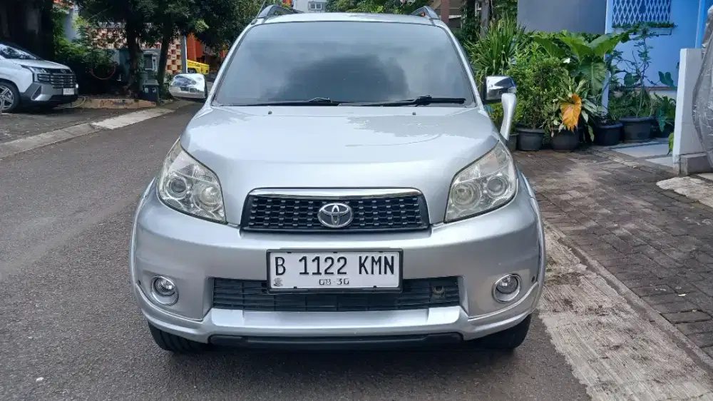 Toyota Rush G AT Th.2011 BAGUS