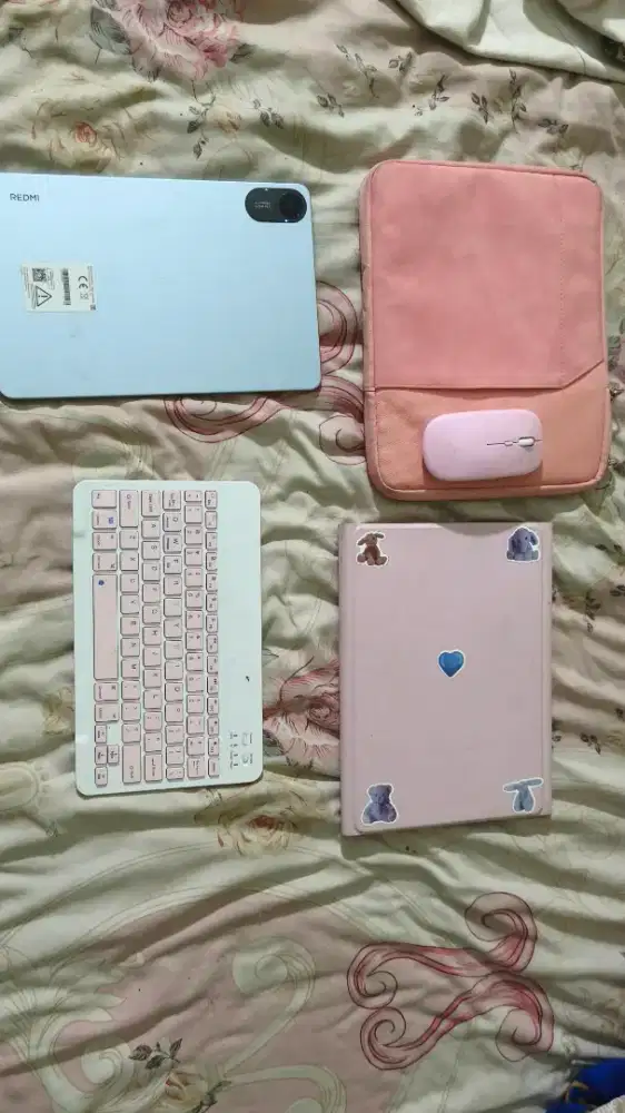 REDMI PAD 1 SECOND LIKE NEW.