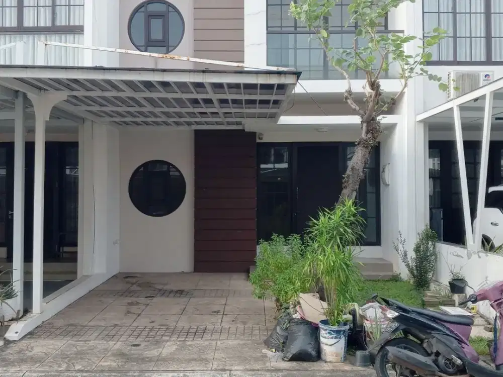 Disewakan Rumah Green Lake City Cluster EAST ASIA uk.6x18m, ada 5 unit AC Siap Huni