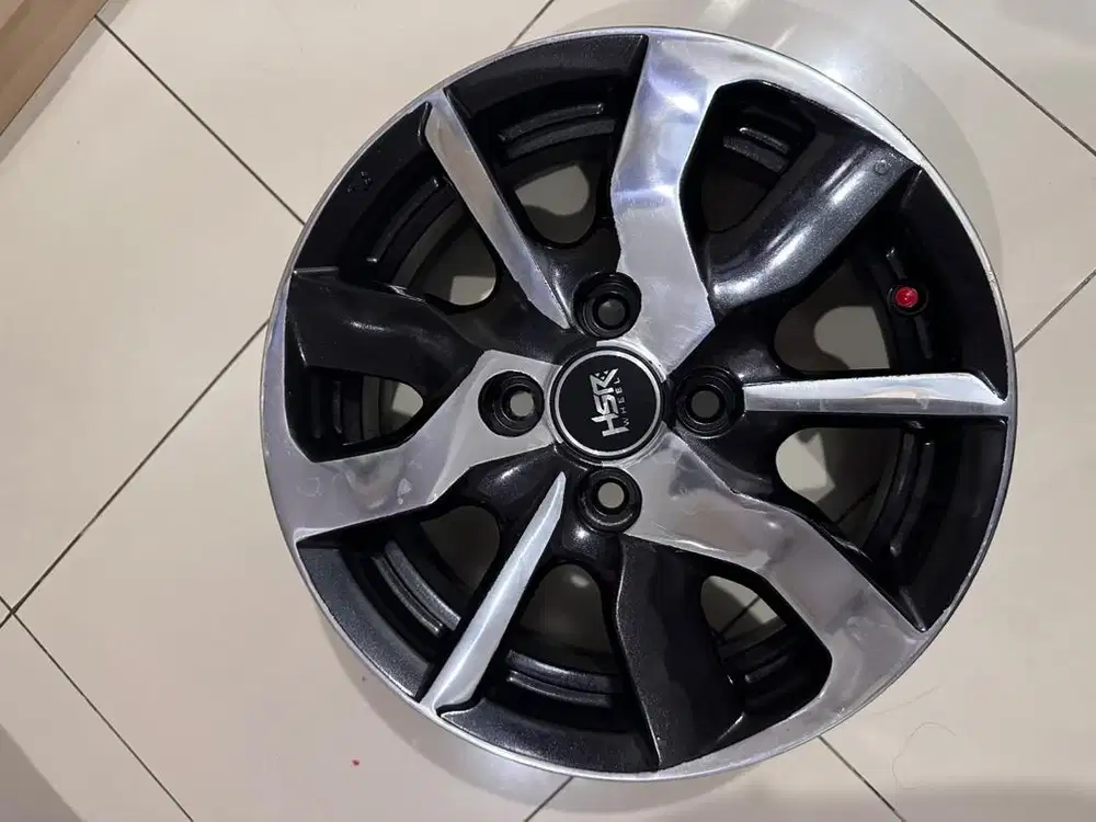 Velg 4pcs merek HSR R15 second tanpa ban