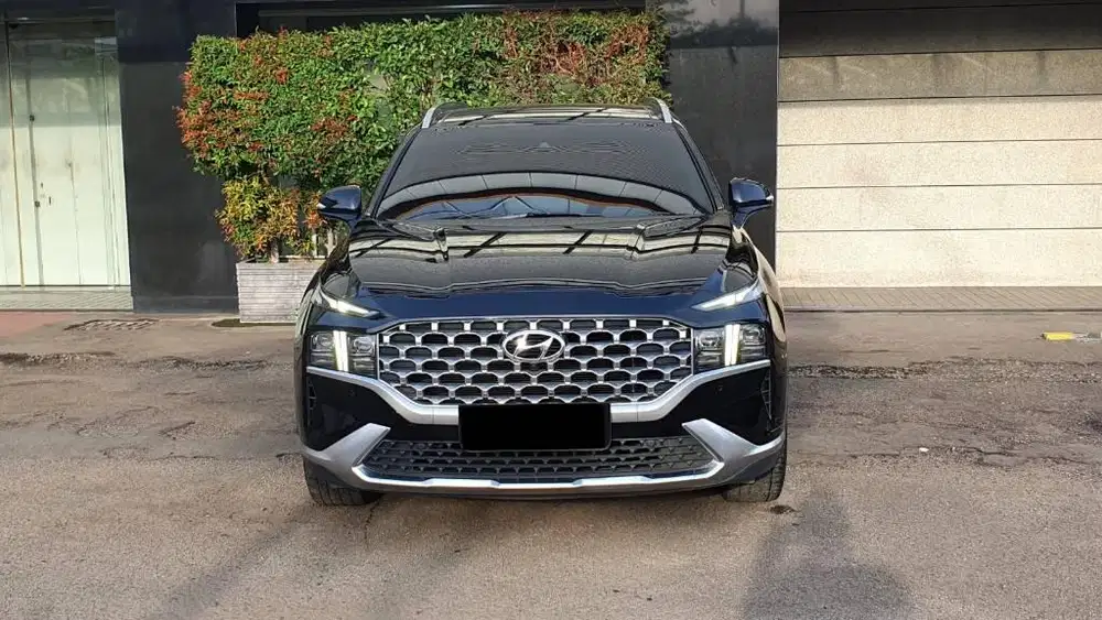 Hyundai Santa Fe Signature 2.5 Bensin Panoramic AT Hitam 2021 Km.54rb