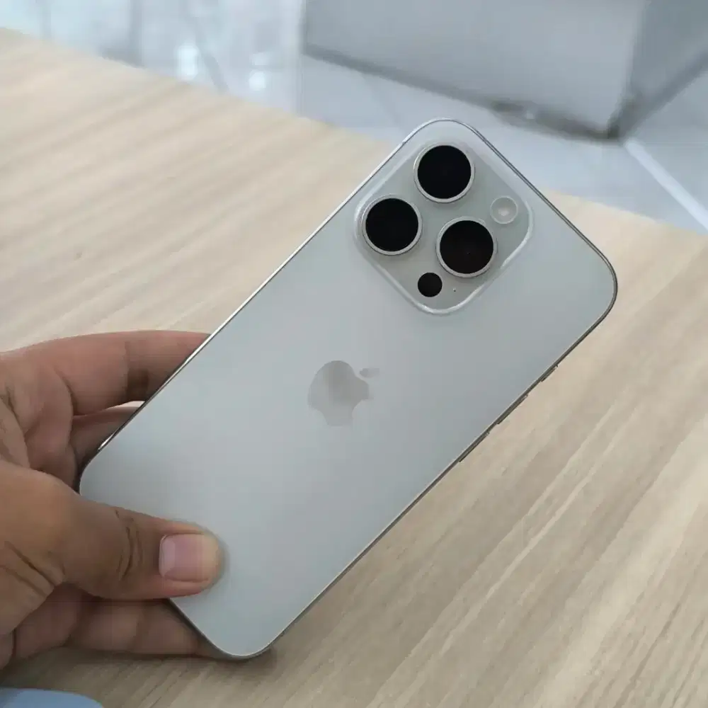 iPhone 15 Pro All Operator