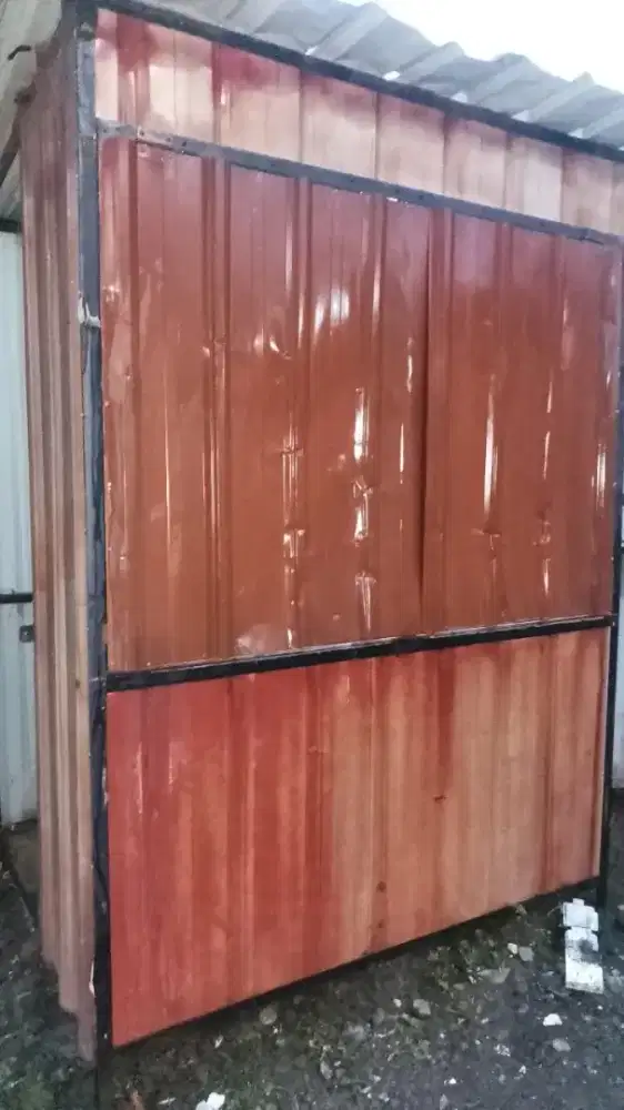 Forsale box container